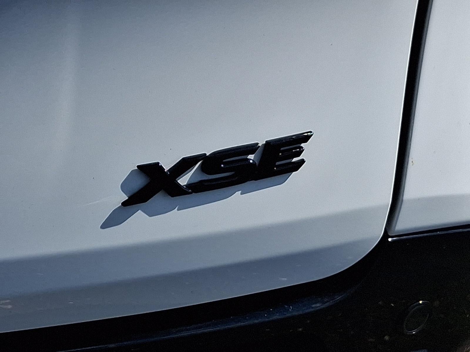 2026 Toyota Sienna XSE AWD 7-Passenger (Natl)