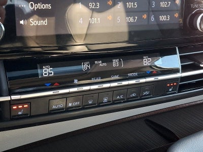 2022 Toyota Sienna XLE FWD 7-Passenger (Natl)