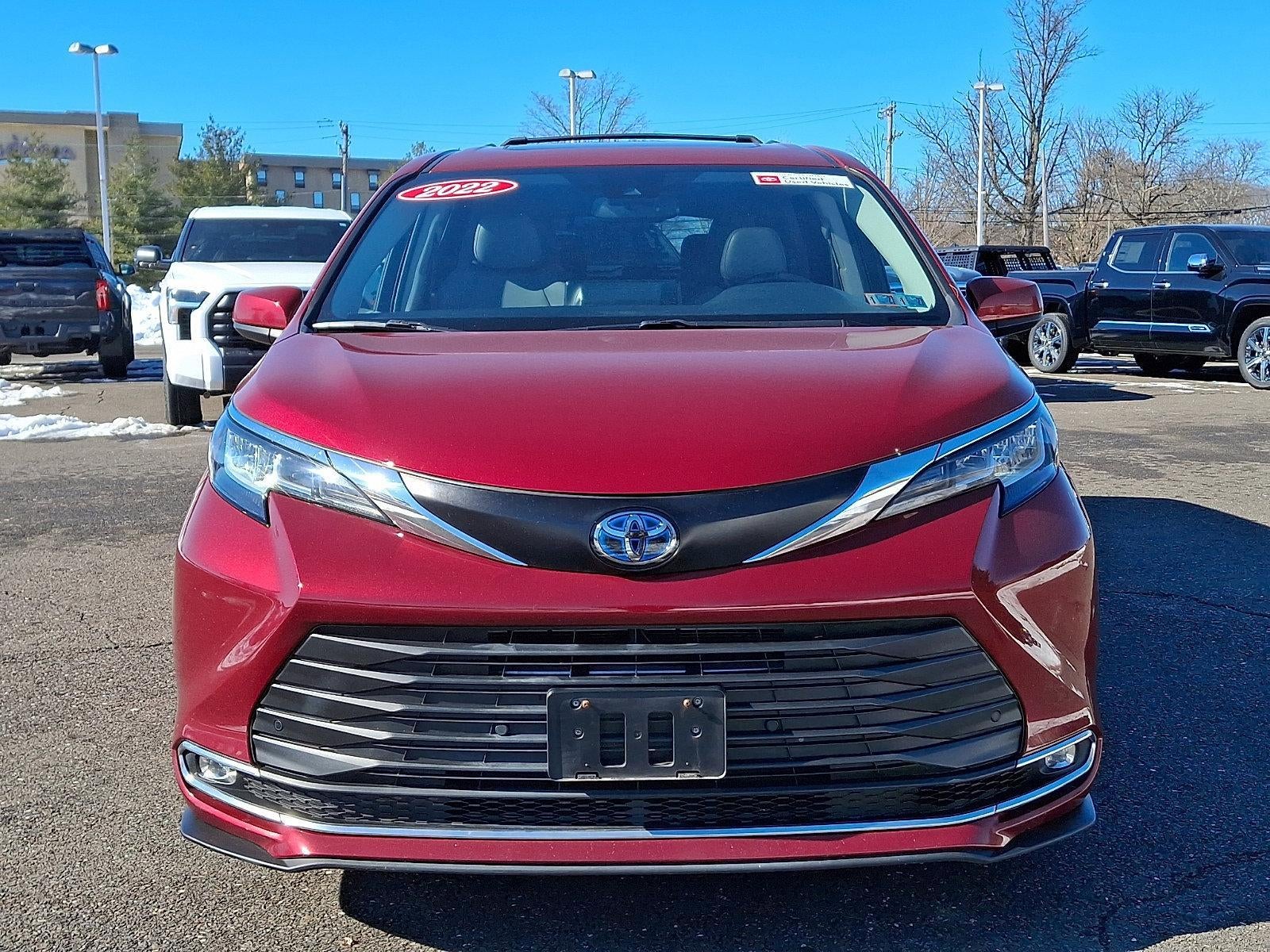 2022 Toyota Sienna XLE FWD 7-Passenger (Natl)