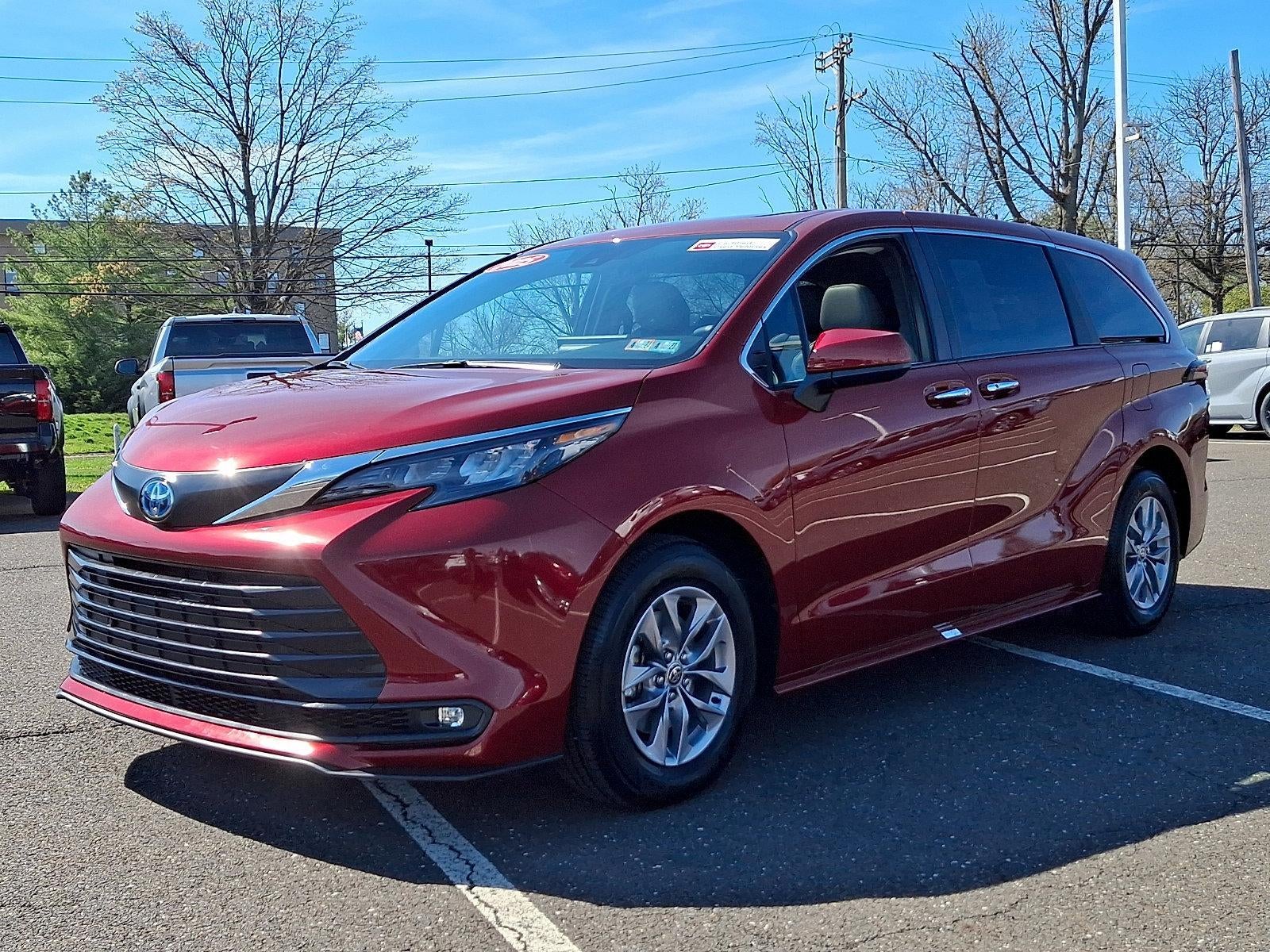 2025 Toyota Sienna XLE Autono-MaaS FWD 7-Passenger (Natl)