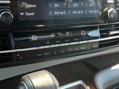 2023 Toyota Sienna XLE FWD 7-Passenger (Natl)