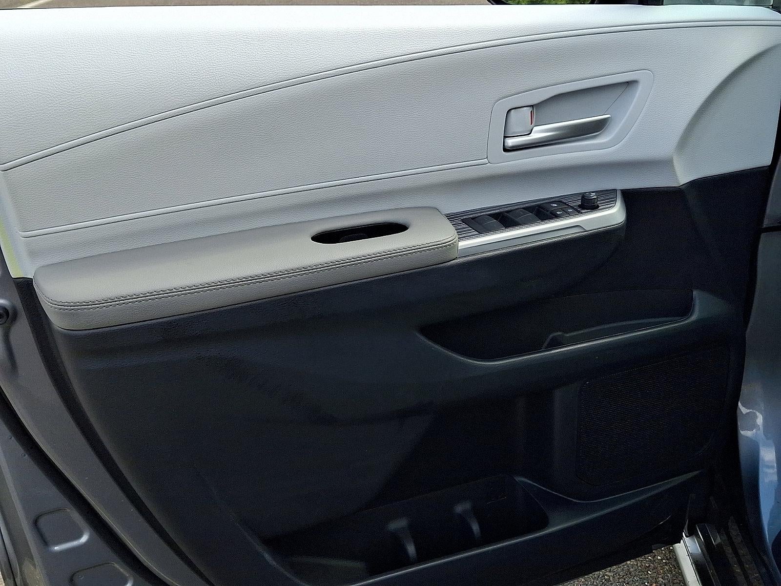 2026 Toyota Sienna XLE AWD 7-Passenger (Natl)