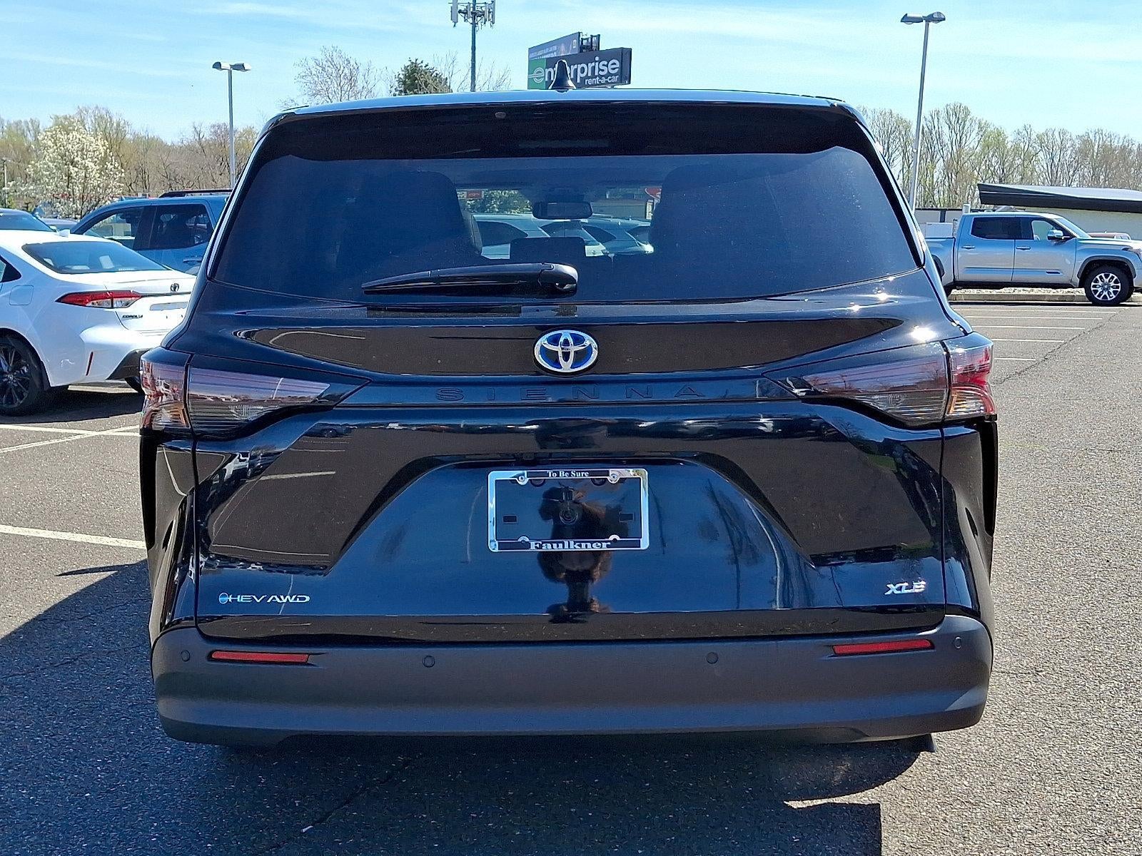 2025 Toyota Sienna XLE AWD 7-Passenger (Natl)
