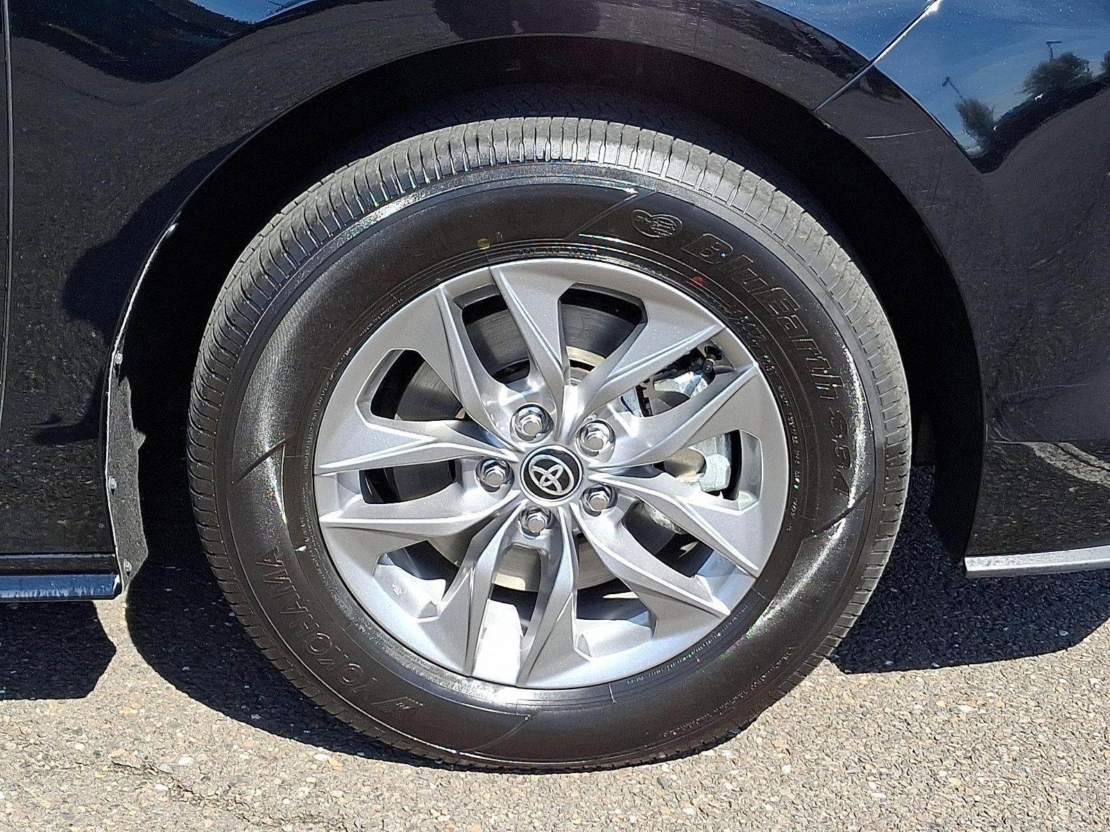 2025 Toyota Sienna XLE AWD 7-Passenger (Natl)