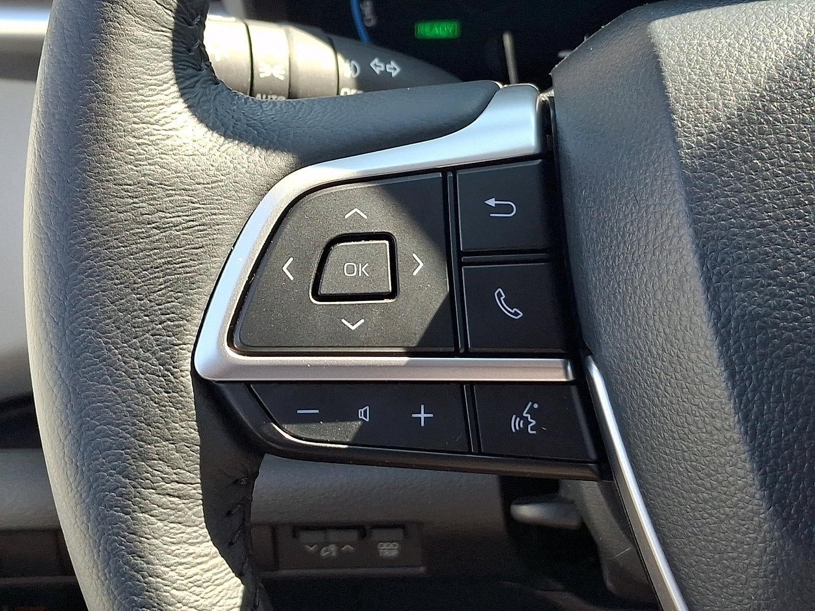 2025 Toyota Sienna XLE AWD 7-Passenger (Natl)