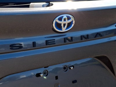 2025 Toyota Sienna XLE AWD 7-Passenger (Natl)