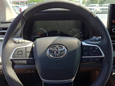 2025 Toyota Sienna XLE AWD 7-Passenger (Natl)