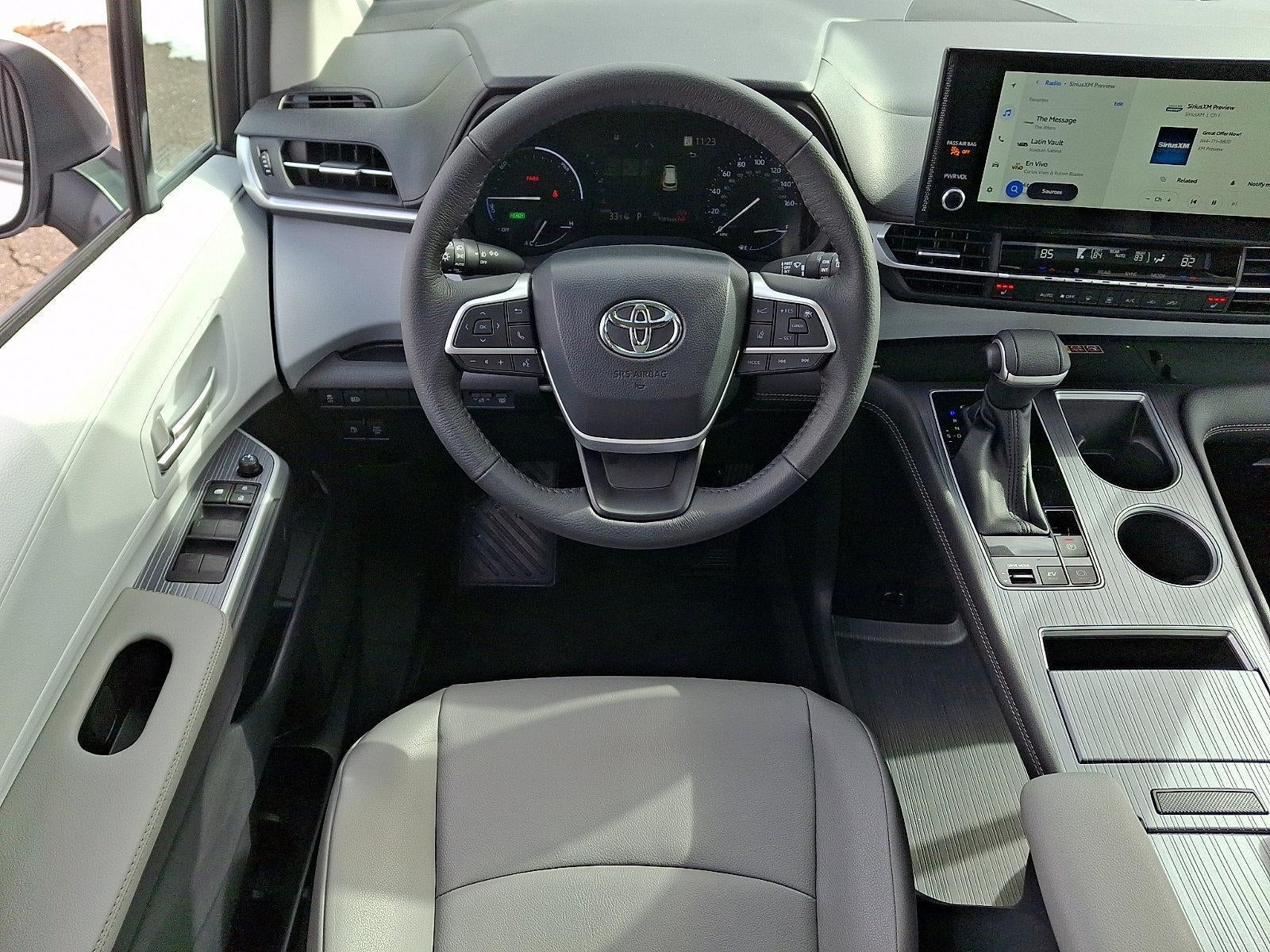 2025 Toyota Sienna XLE AWD 7-Passenger (Natl)