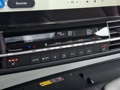 2025 Toyota Sienna XLE AWD 7-Passenger (Natl)