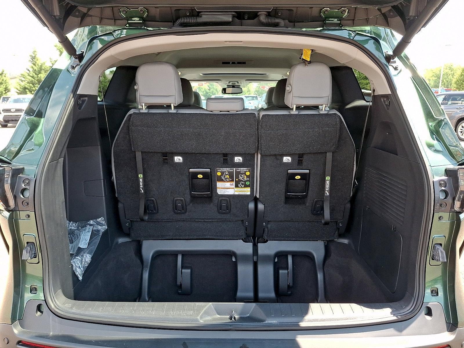 2025 Toyota Sienna XLE AWD 7-Passenger (Natl)