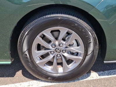 2025 Toyota Sienna XLE AWD 7-Passenger (Natl)