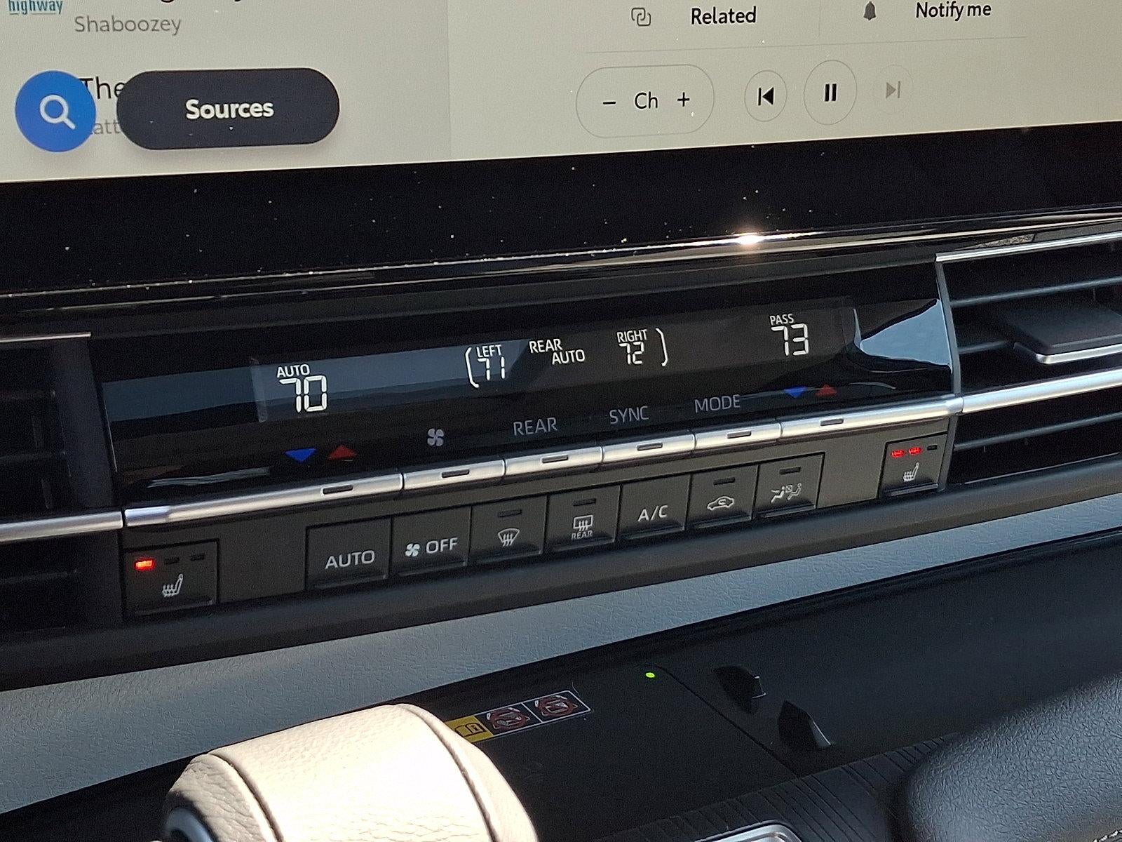 2025 Toyota Sienna XLE AWD 7-Passenger (Natl)
