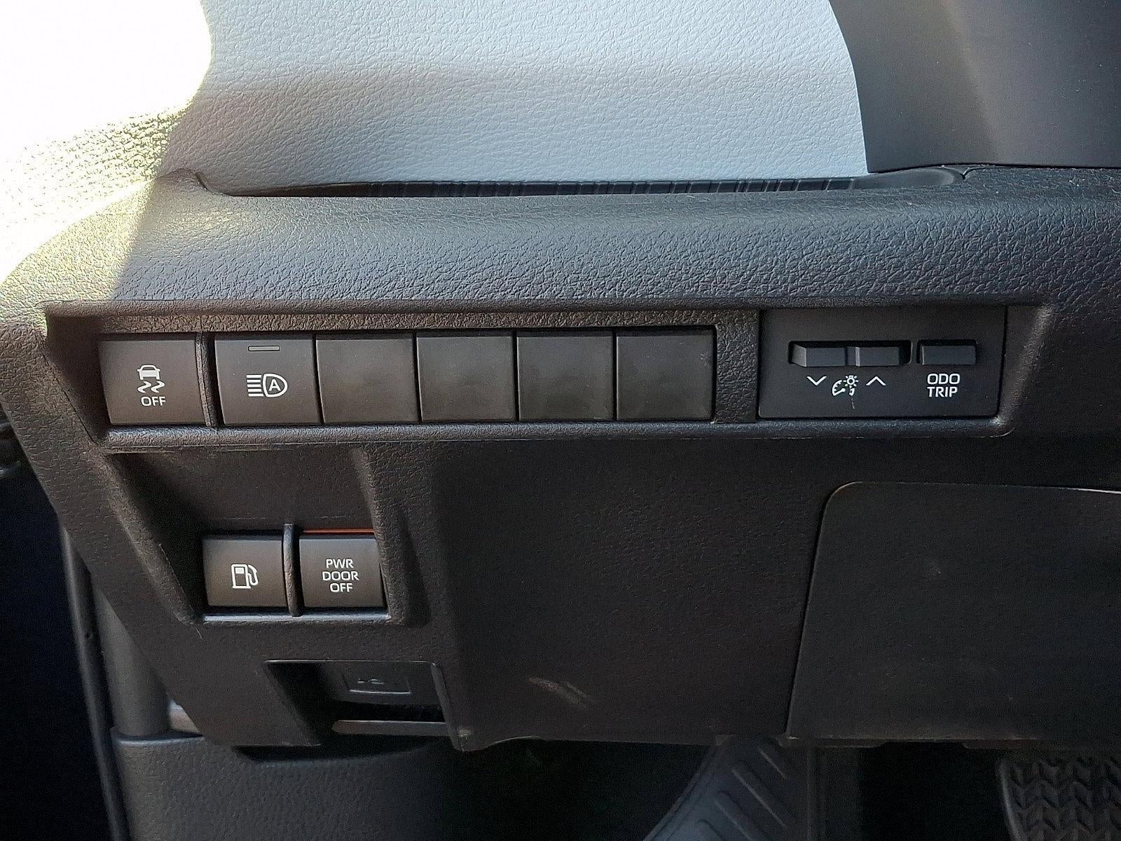 2025 Toyota Sienna XLE AWD 7-Passenger (Natl)