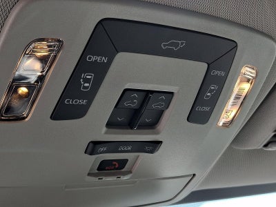 2025 Toyota Sienna XLE AWD 7-Passenger (Natl)