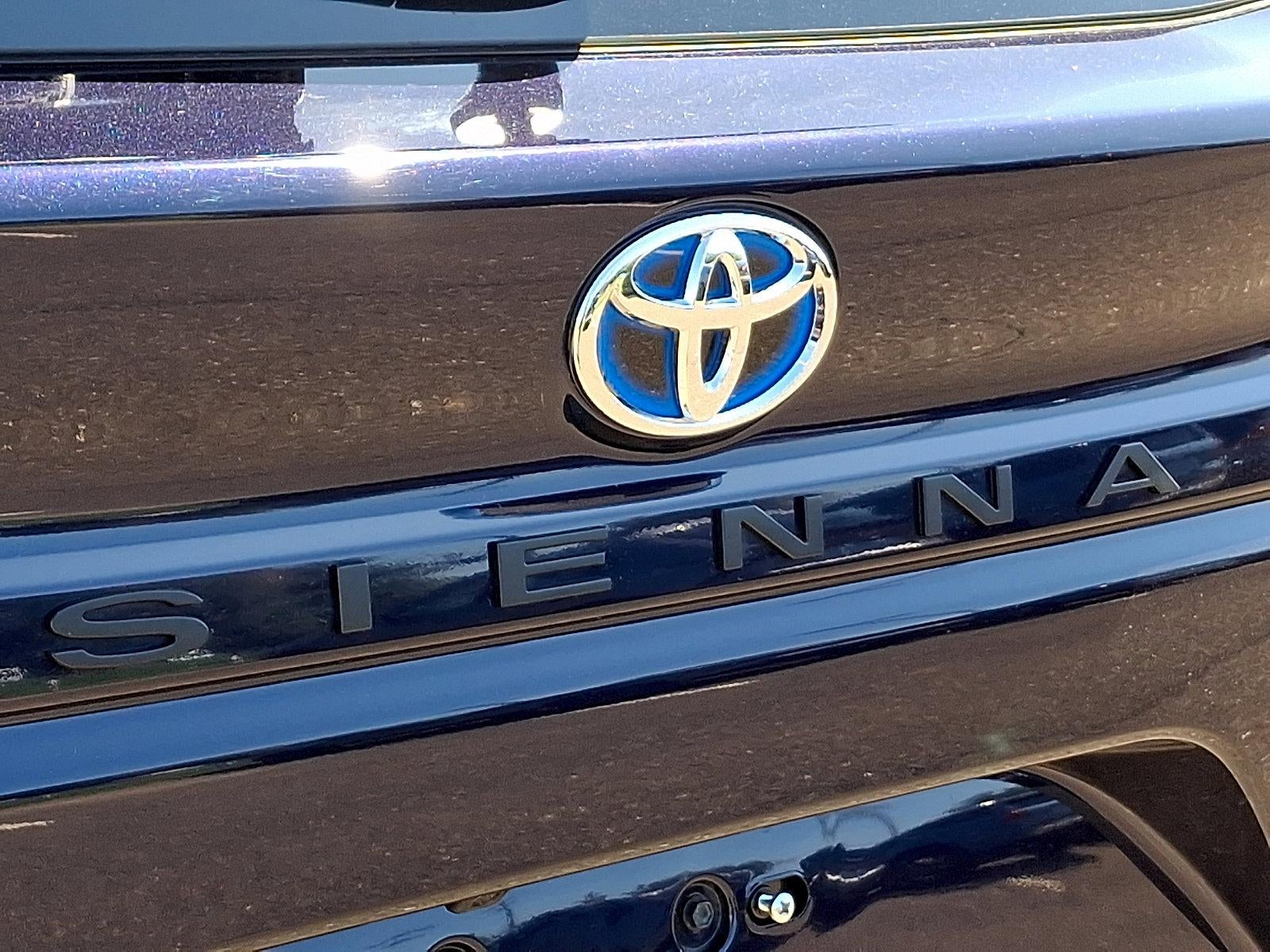 2025 Toyota Sienna XLE AWD 7-Passenger (Natl)