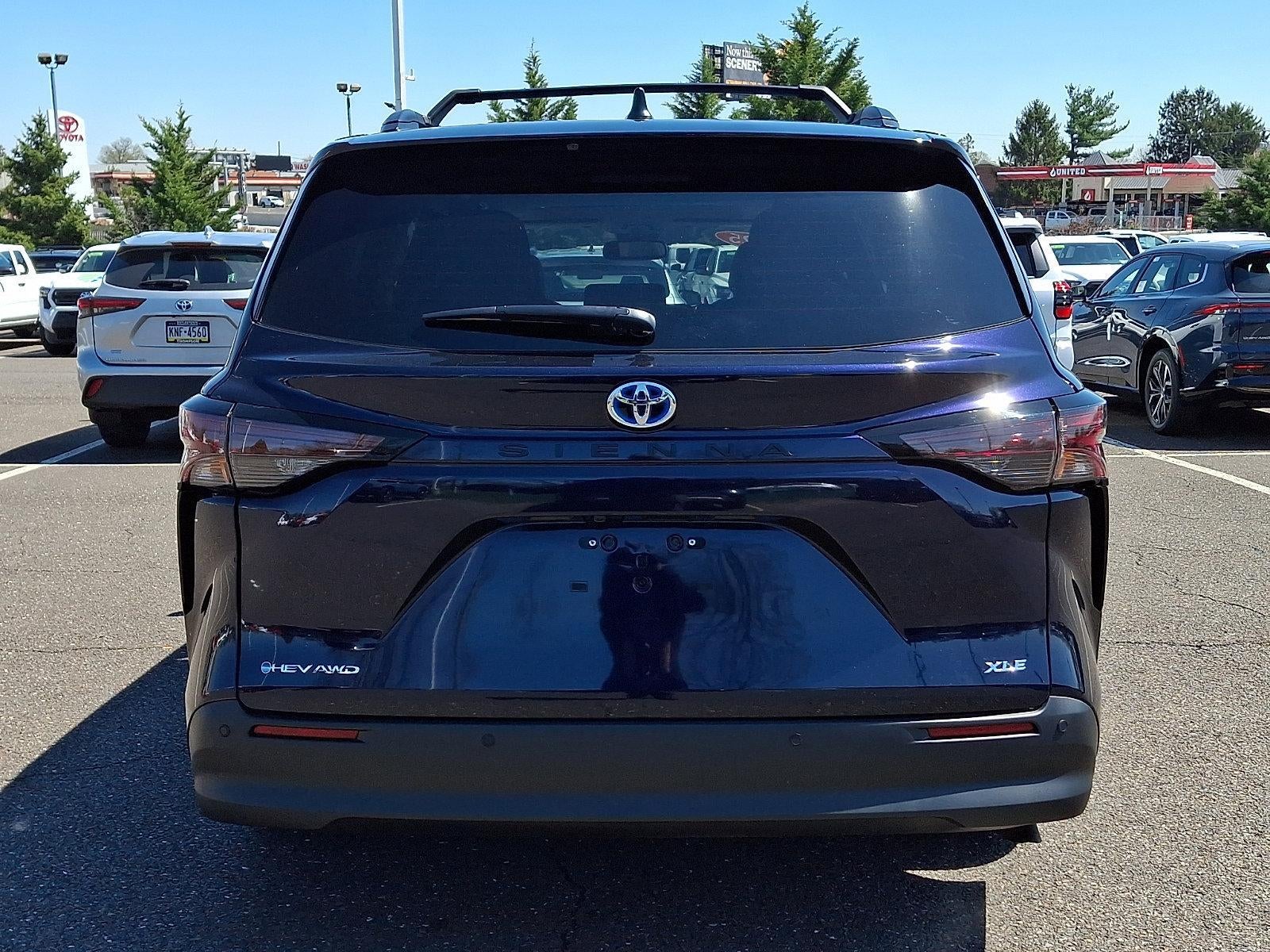 2025 Toyota Sienna XLE AWD 7-Passenger (Natl)