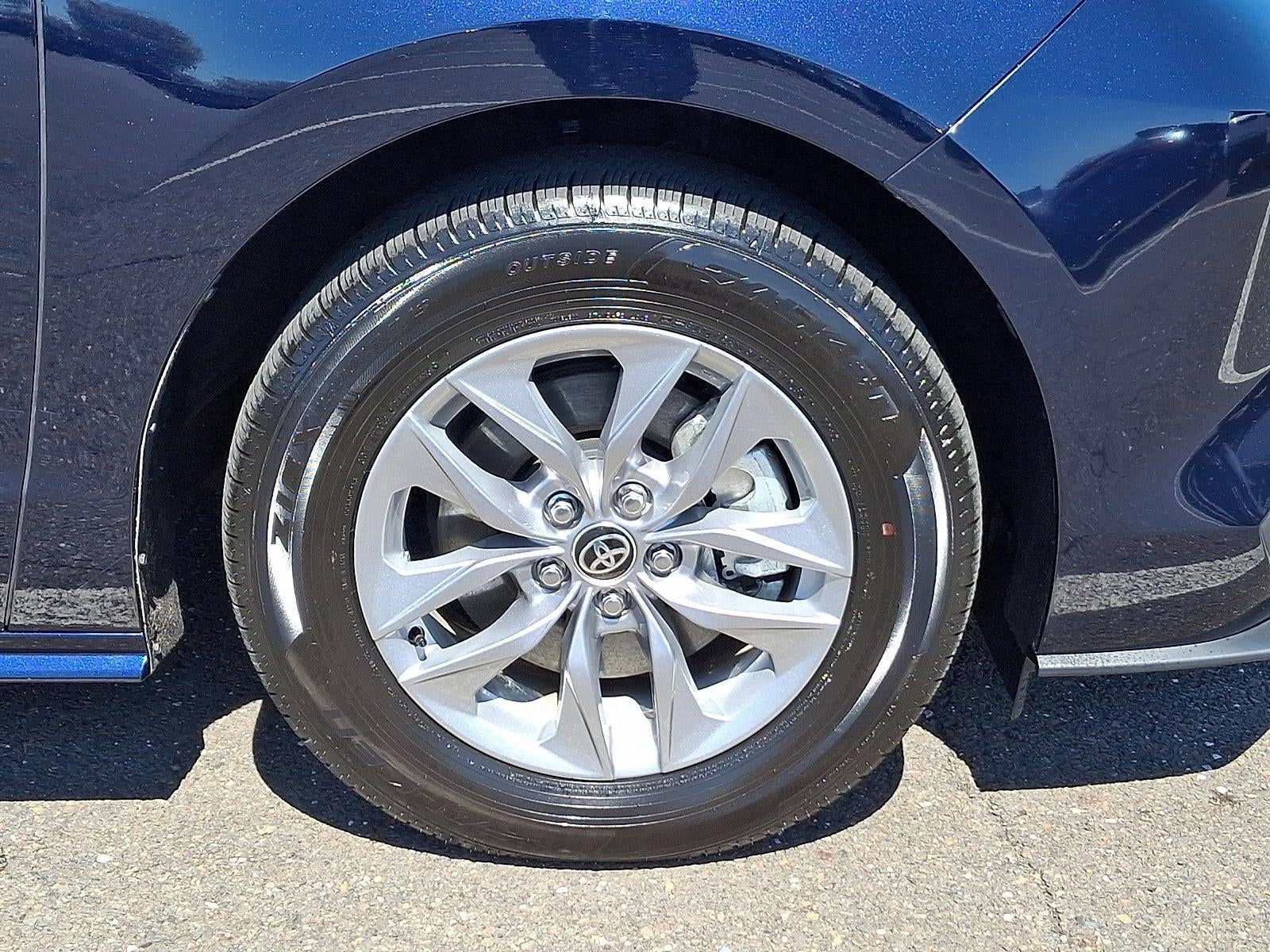 2025 Toyota Sienna XLE AWD 7-Passenger (Natl)