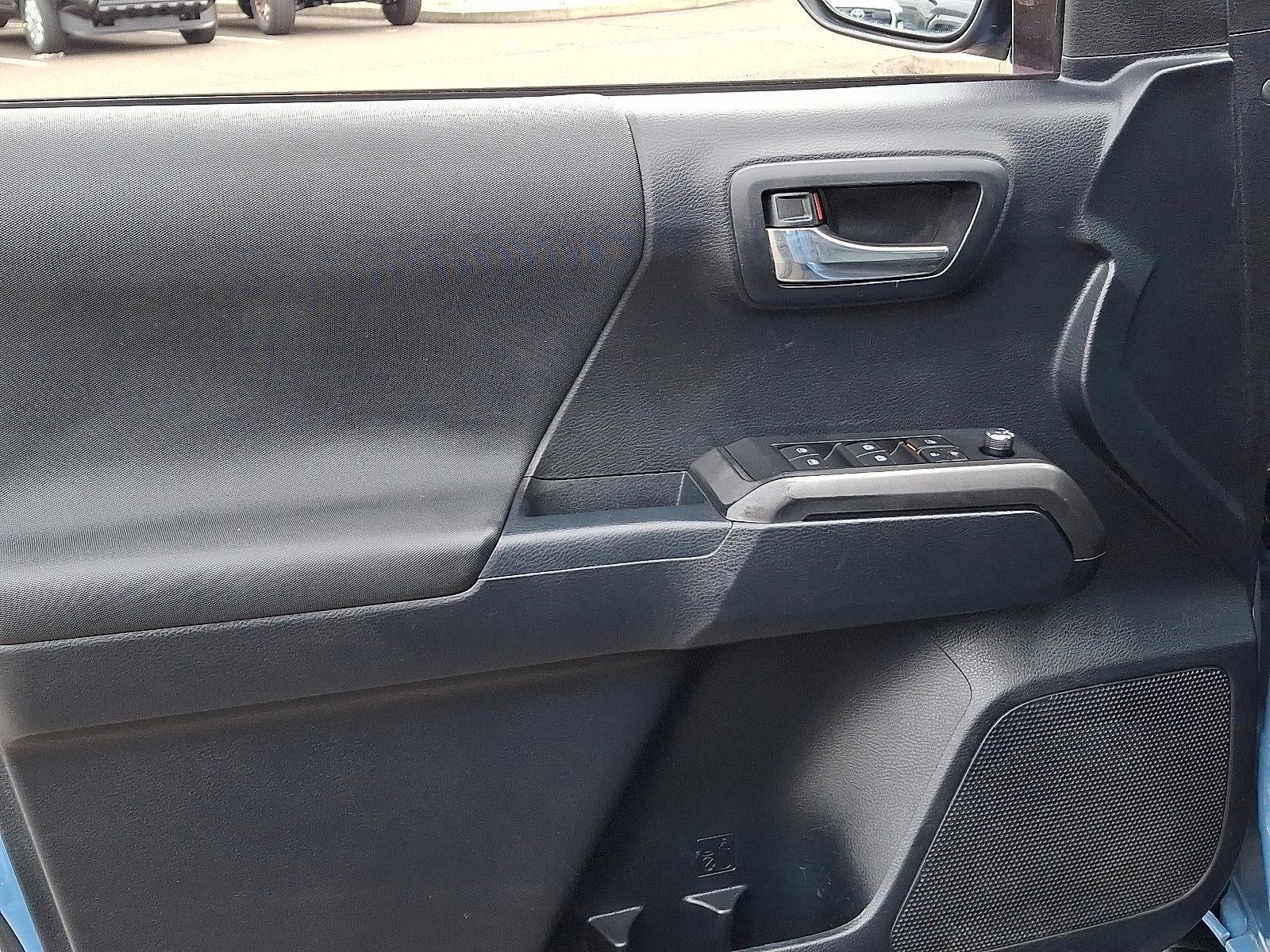 2018 Toyota Tacoma TRD Pro Double Cab 5' Bed V6 4x4 AT (Natl)