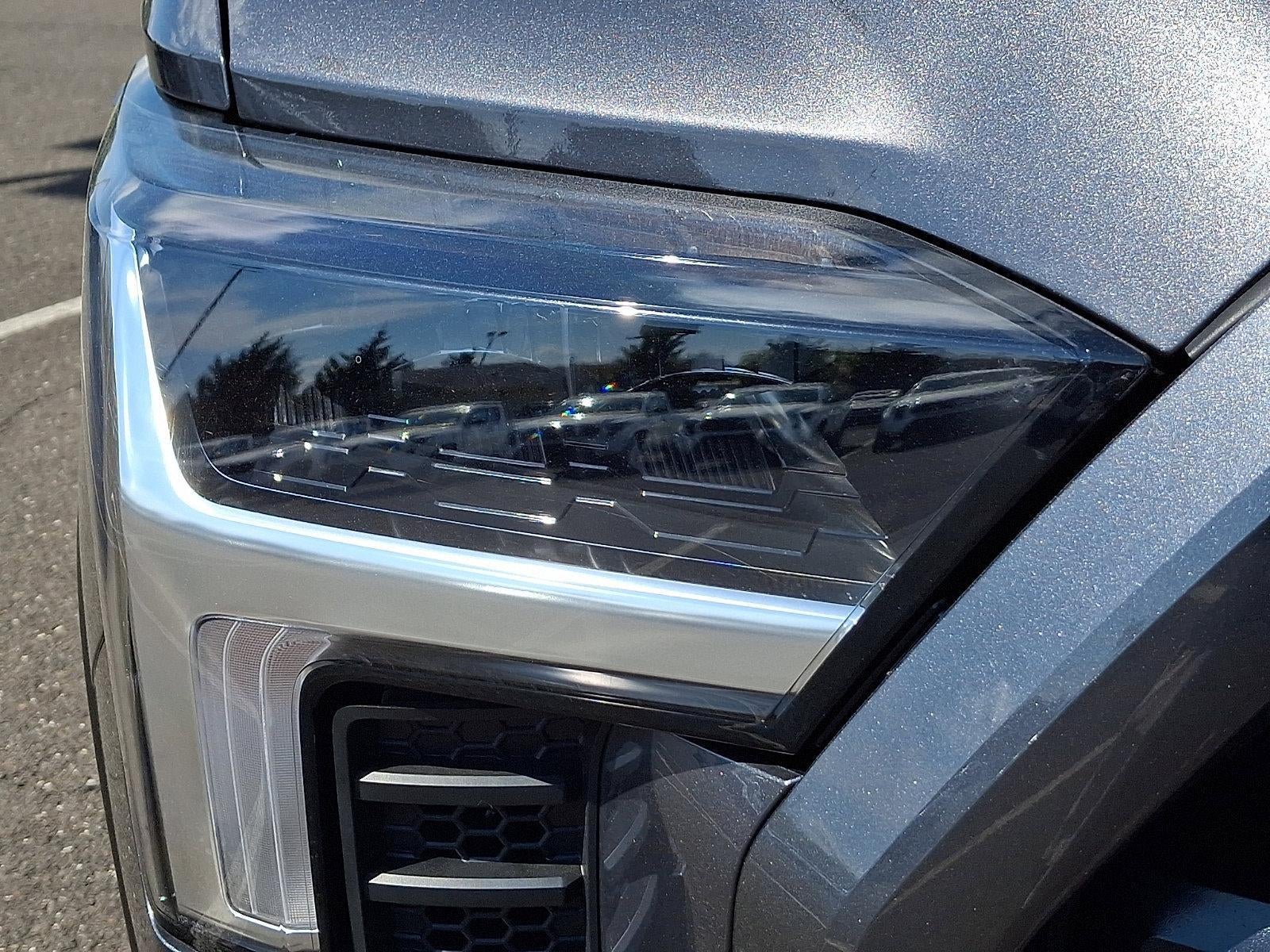 2026 Toyota Tundra 4WD 4WD SR5 CrewMax 5.5' Bed (SE)