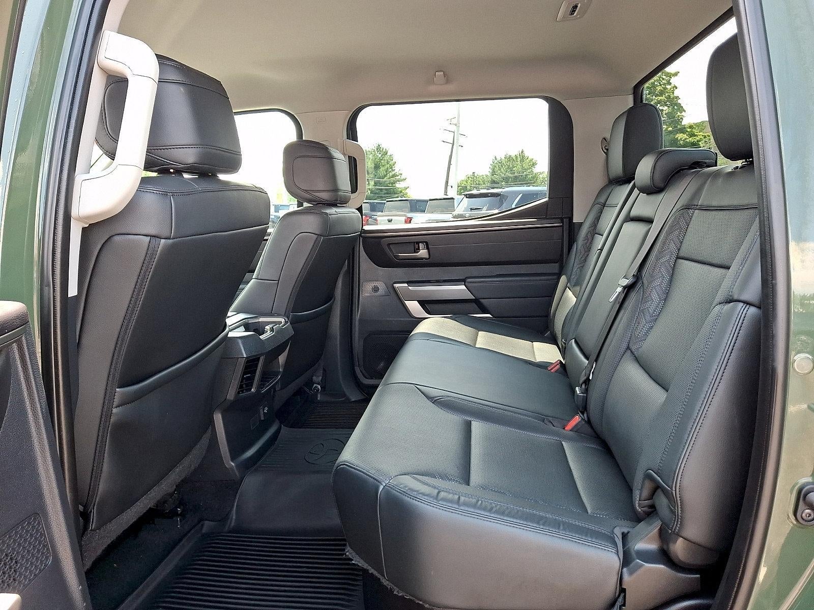 2023 Toyota Tundra 4WD 4WD SR5 CrewMax 5.5' Bed (SE)