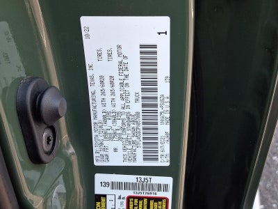 2023 Toyota Tundra 4WD 4WD SR5 CrewMax 5.5' Bed (SE)