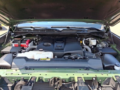 2023 Toyota Tundra 4WD 4WD SR5 CrewMax 5.5' Bed (SE)