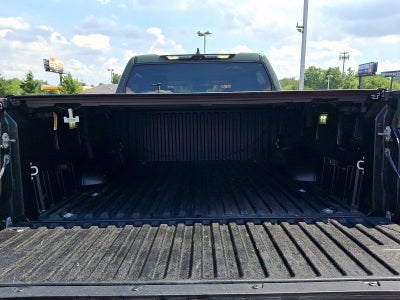 2023 Toyota Tundra 4WD 4WD SR5 CrewMax 5.5' Bed (SE)