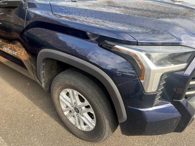 2023 Toyota Tundra 4WD 4WD SR5 CrewMax 5.5' Bed (SE)