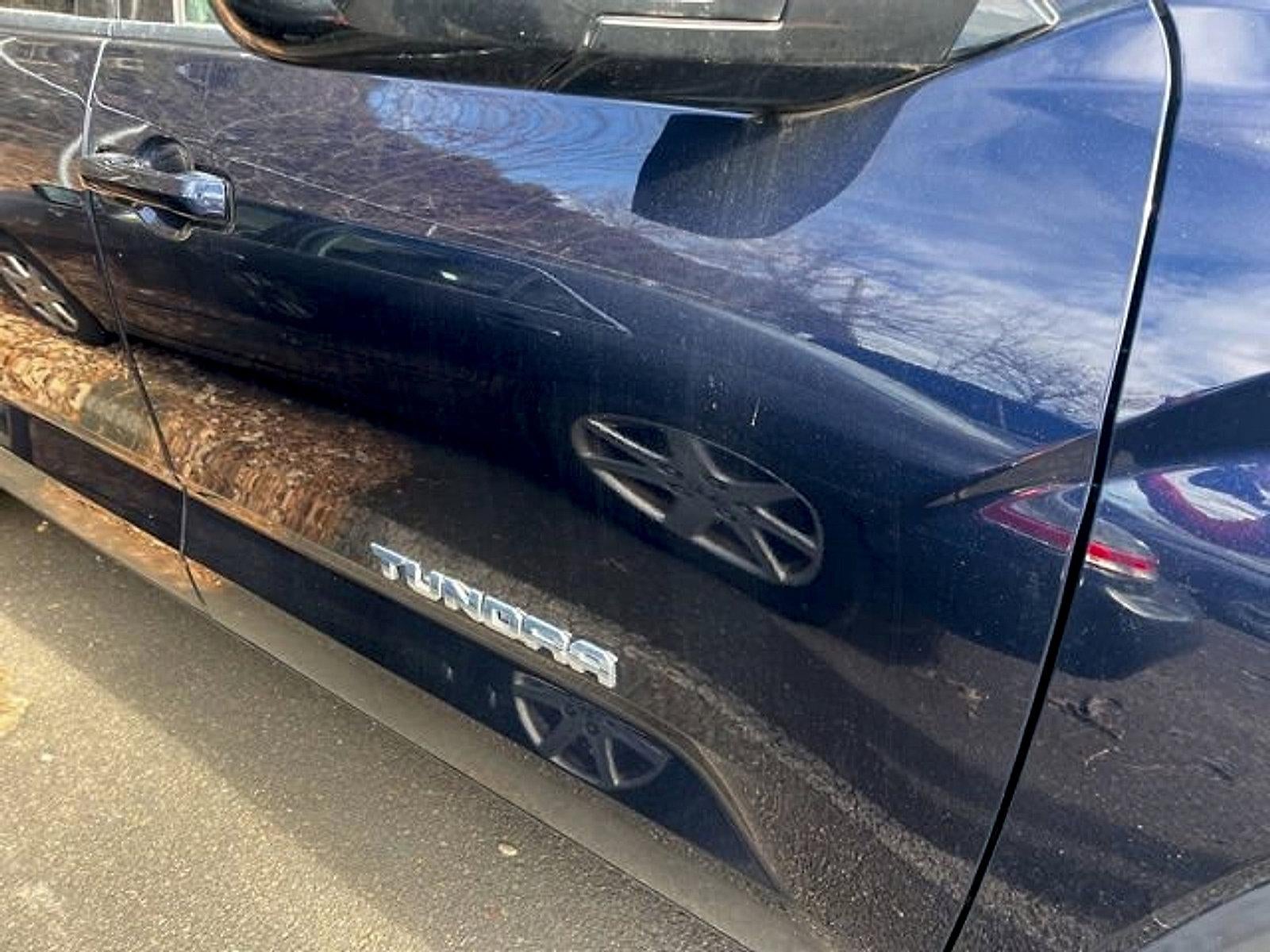 2023 Toyota Tundra 4WD 4WD SR5 CrewMax 5.5' Bed (SE)