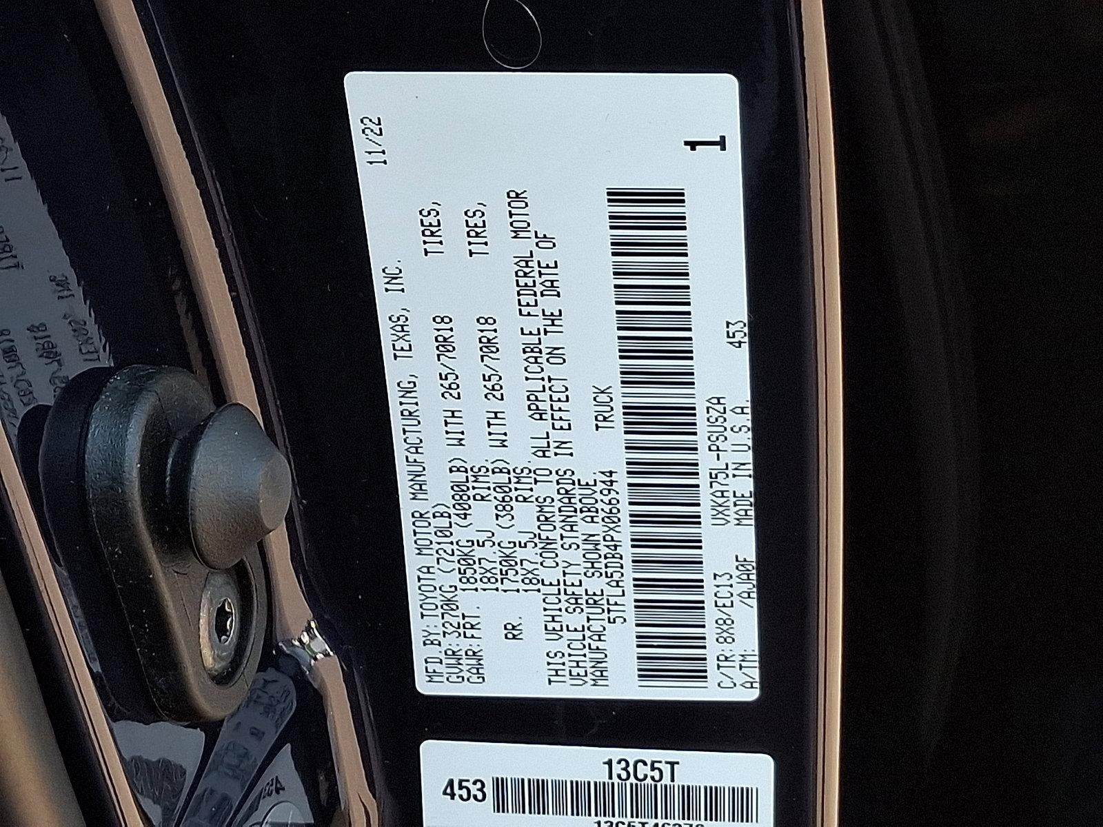 2023 Toyota Tundra 4WD 4WD SR5 CrewMax 5.5' Bed (Natl)