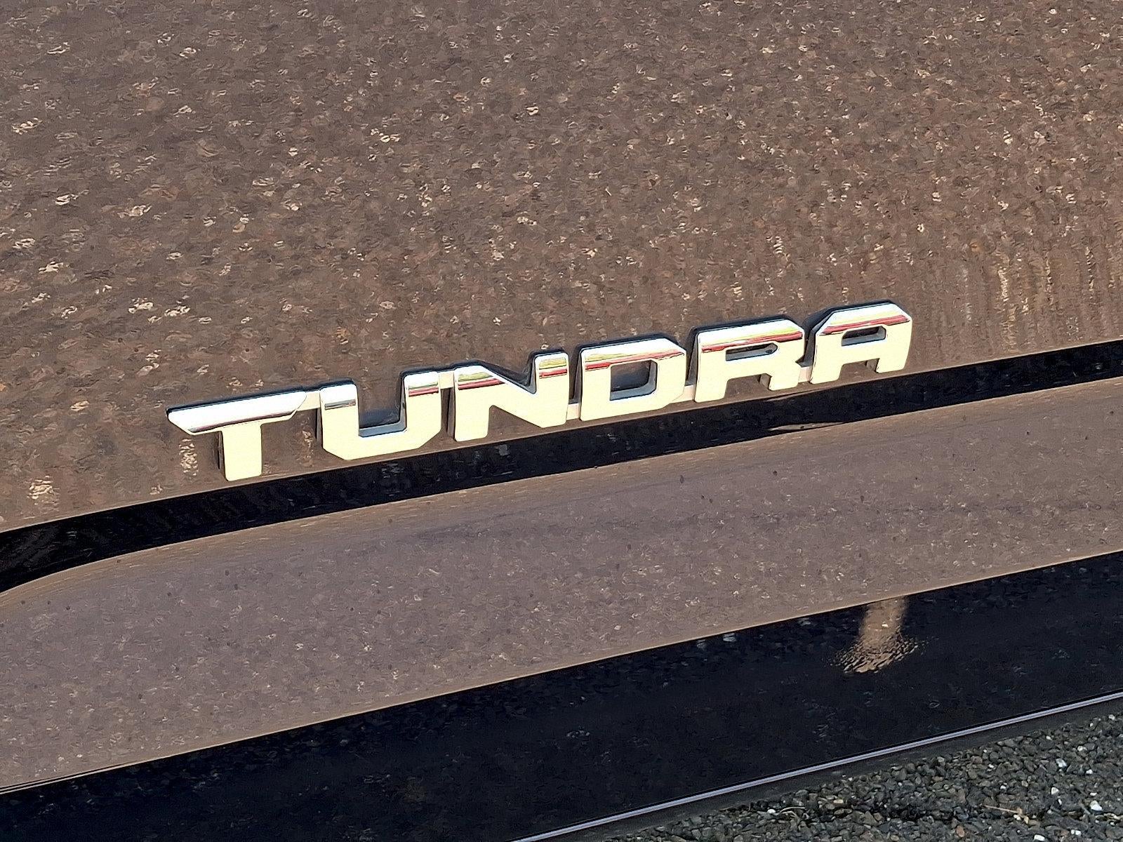 2023 Toyota Tundra 4WD 4WD SR5 CrewMax 5.5' Bed (Natl)