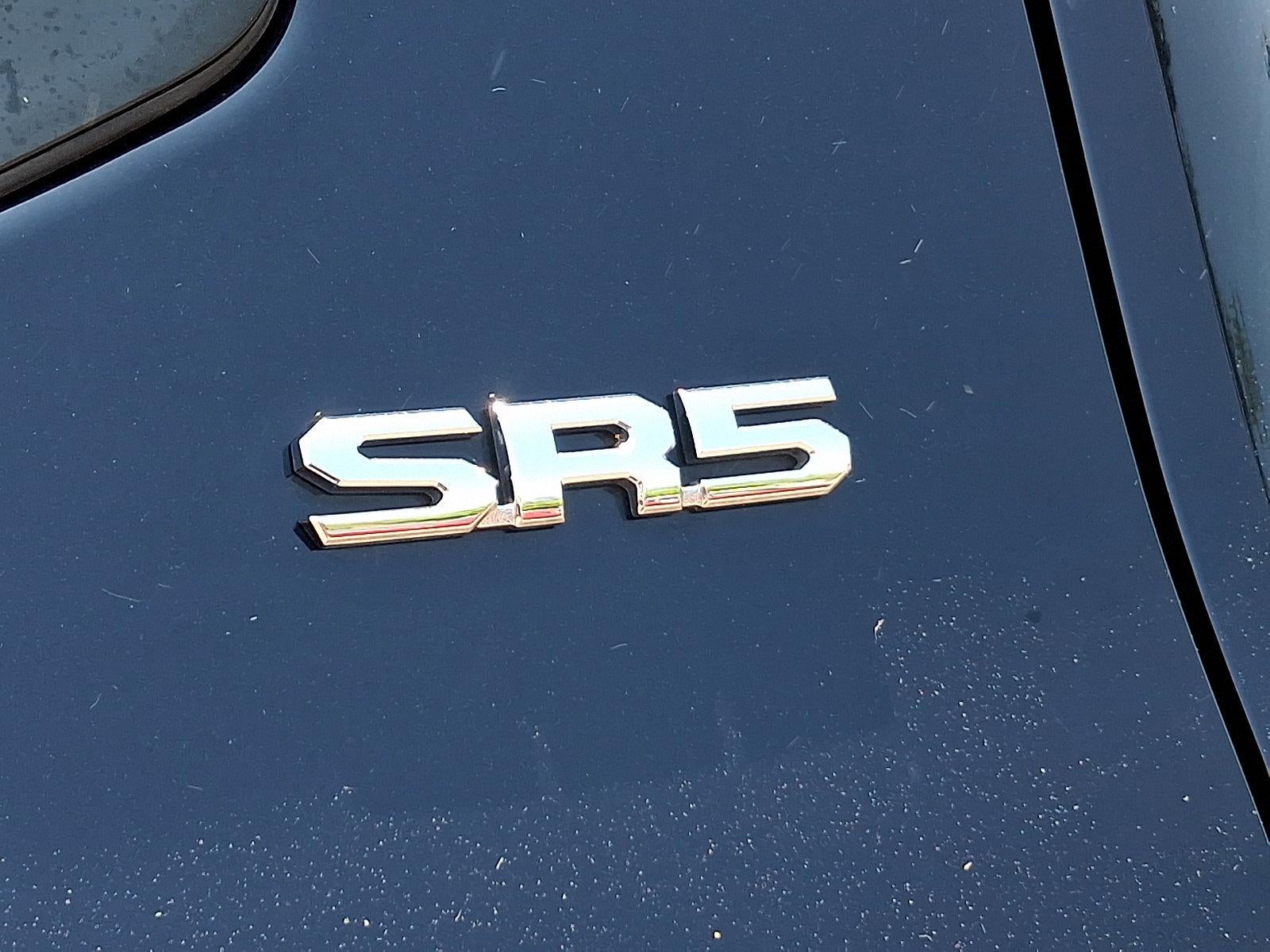 2023 Toyota Tundra 4WD 4WD SR5 CrewMax 5.5' Bed (Natl)