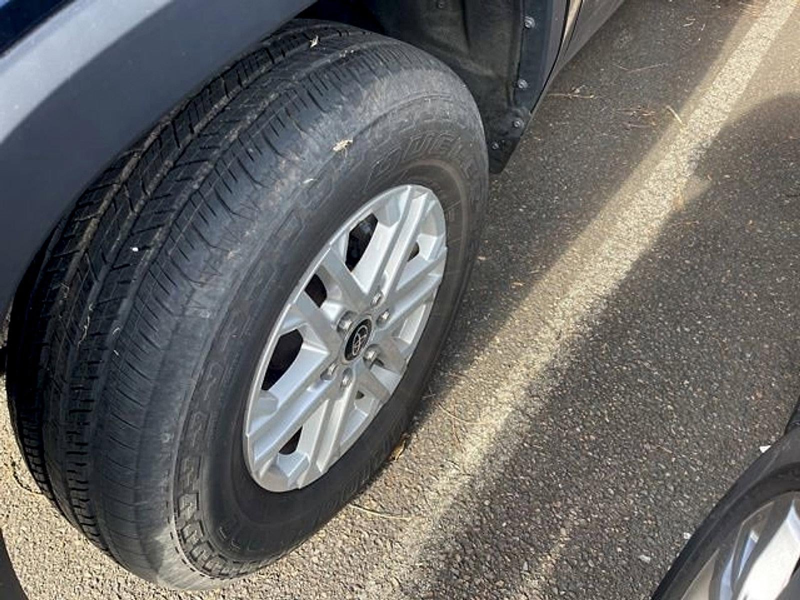2023 Toyota Tundra 4WD 4WD SR5 CrewMax 5.5' Bed (SE)