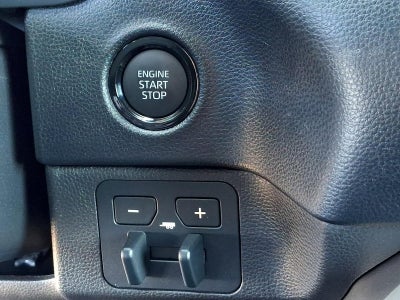 2026 Toyota Tundra 4WD 4WD SR5 CrewMax 5.5' Bed (SE)