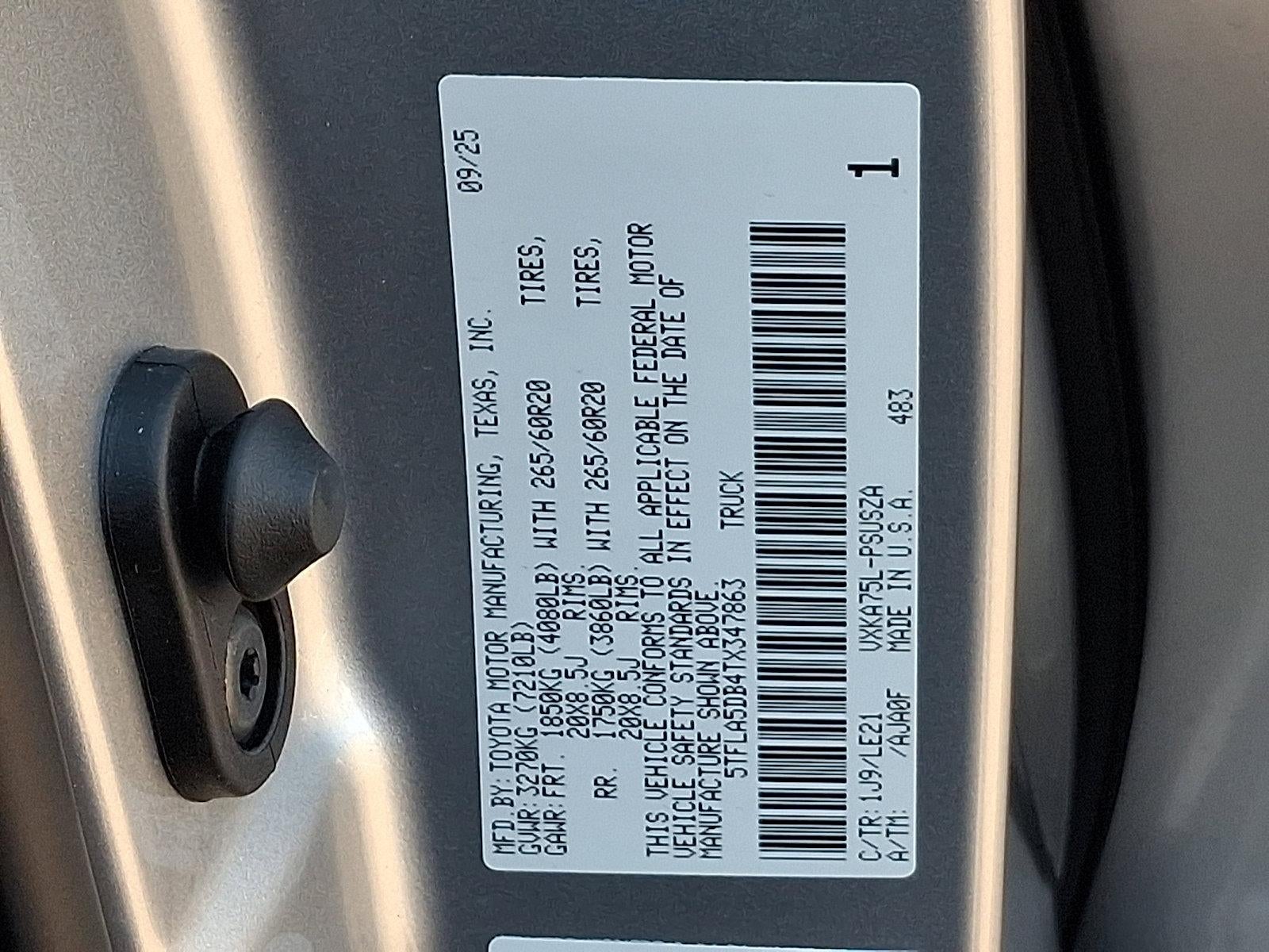 2026 Toyota Tundra 4WD 4WD SR5 CrewMax 5.5' Bed (SE)