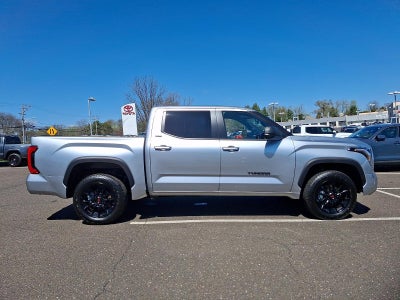 2026 Toyota Tundra 4WD 4WD SR5 CrewMax 5.5' Bed (SE)