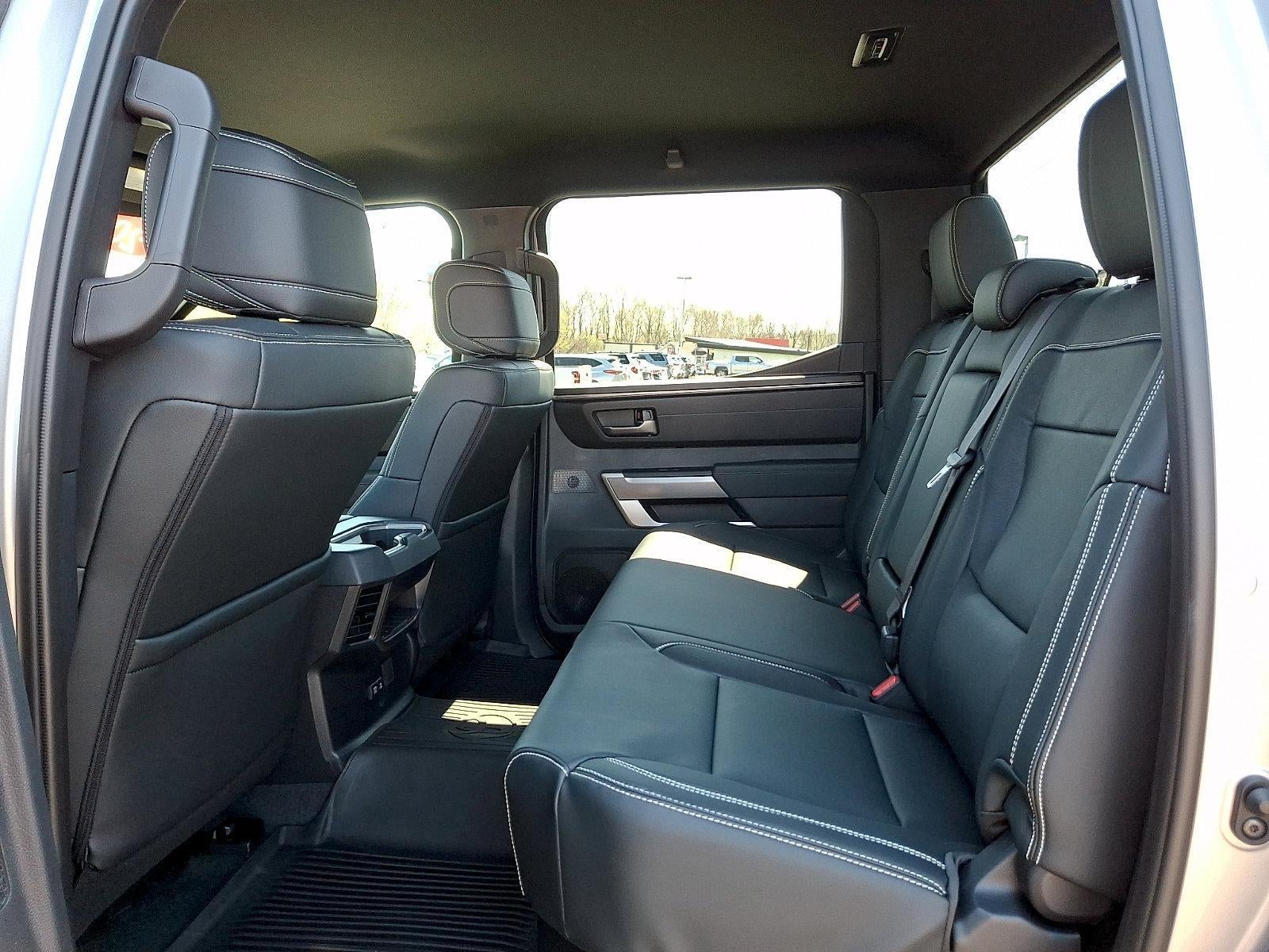 2026 Toyota Tundra 4WD 4WD SR5 CrewMax 5.5' Bed (SE)