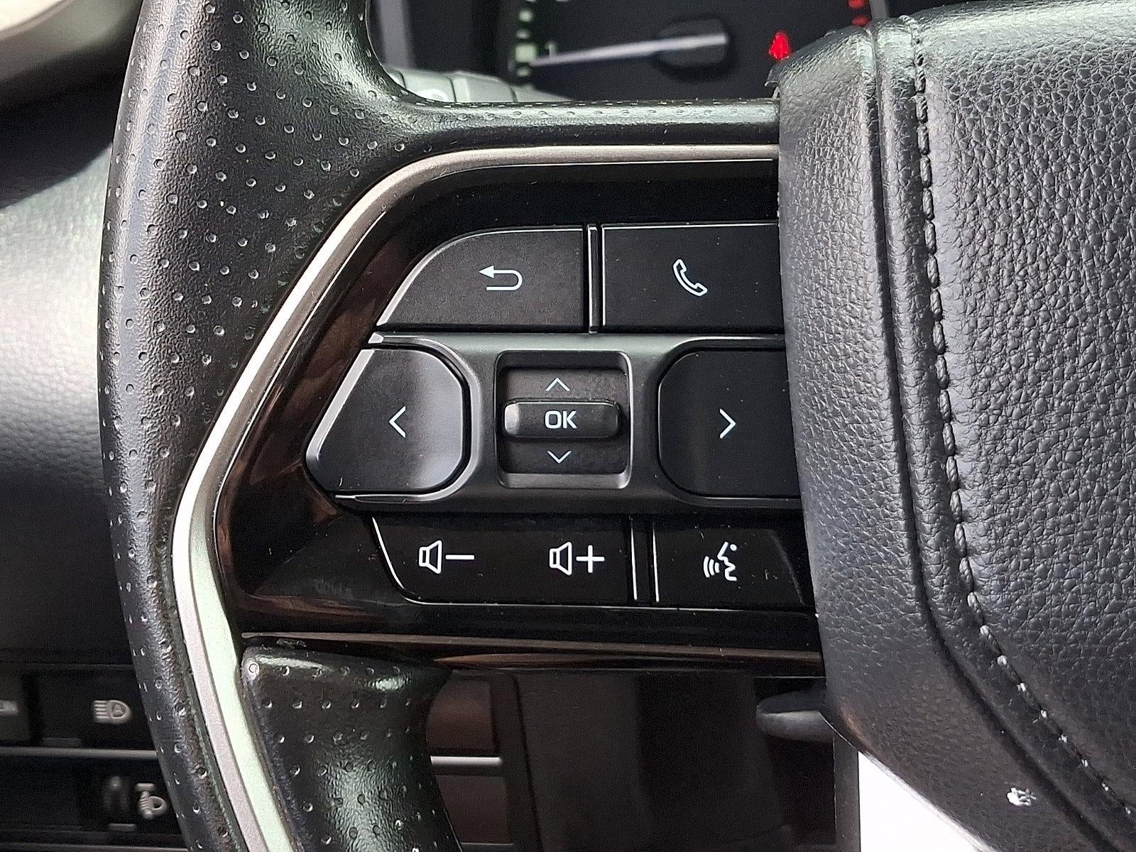 2023 Toyota Tundra 4WD 4WD SR5 CrewMax 5.5' Bed (SE)
