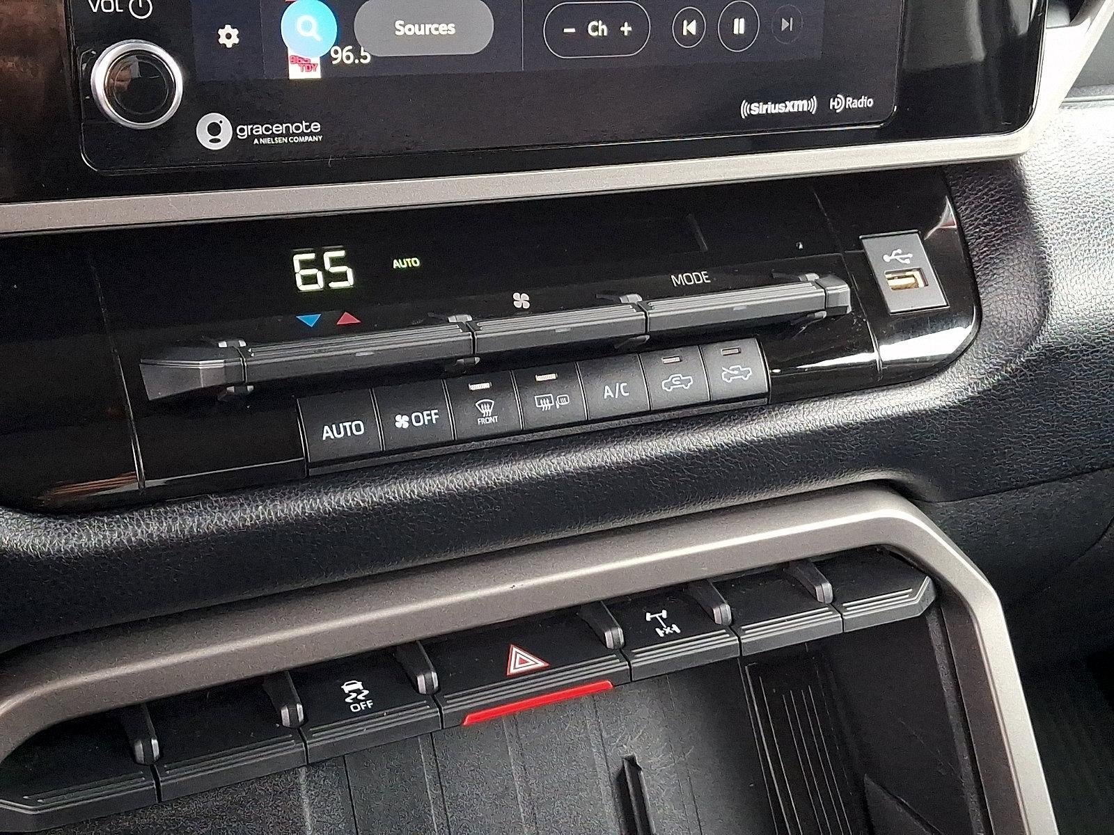 2022 Toyota Tundra 4WD 4WD SR5 CrewMax 5.5' Bed (SE)