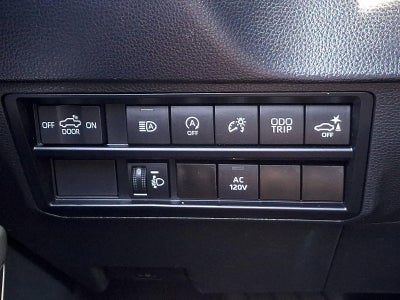 2023 Toyota Tundra 4WD 4WD SR5 CrewMax 5.5' Bed (Natl)