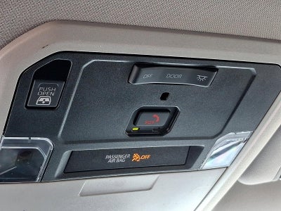 2023 Toyota Tundra 4WD 4WD SR5 CrewMax 5.5' Bed (Natl)
