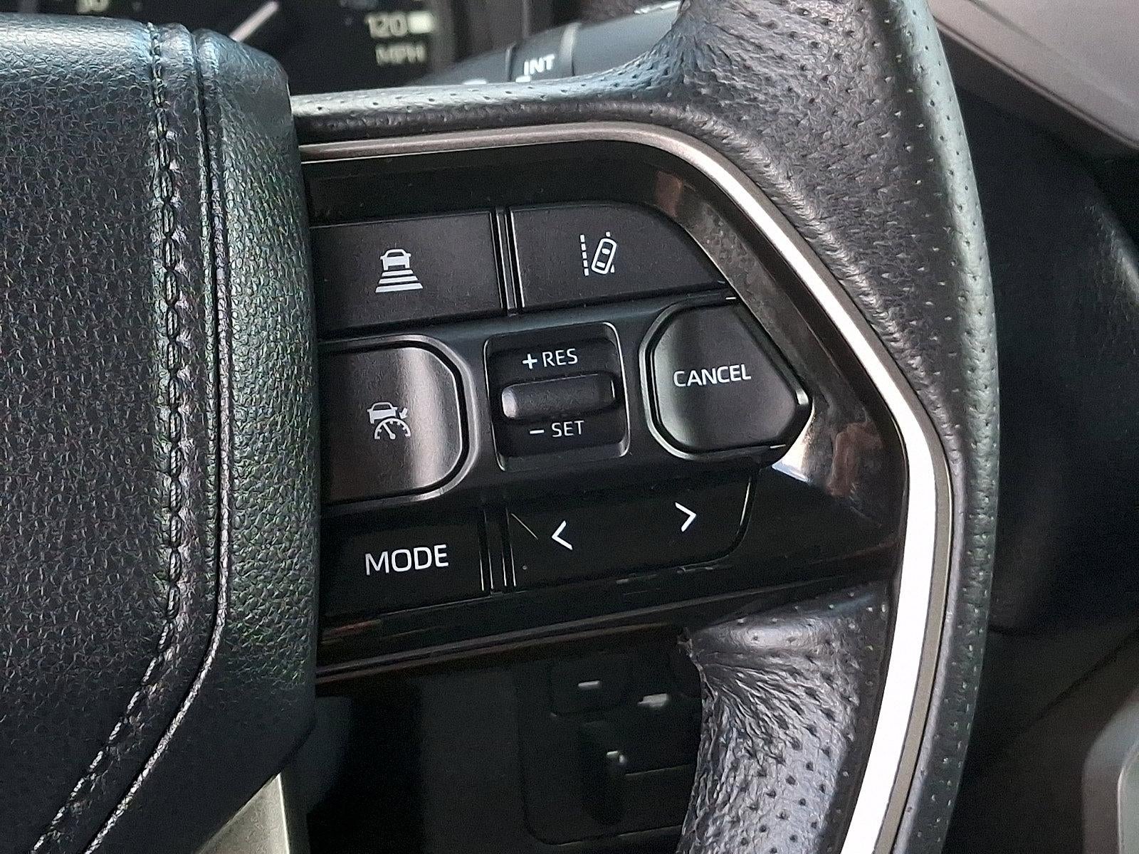 2023 Toyota Tundra 4WD 4WD SR5 CrewMax 5.5' Bed (Natl)