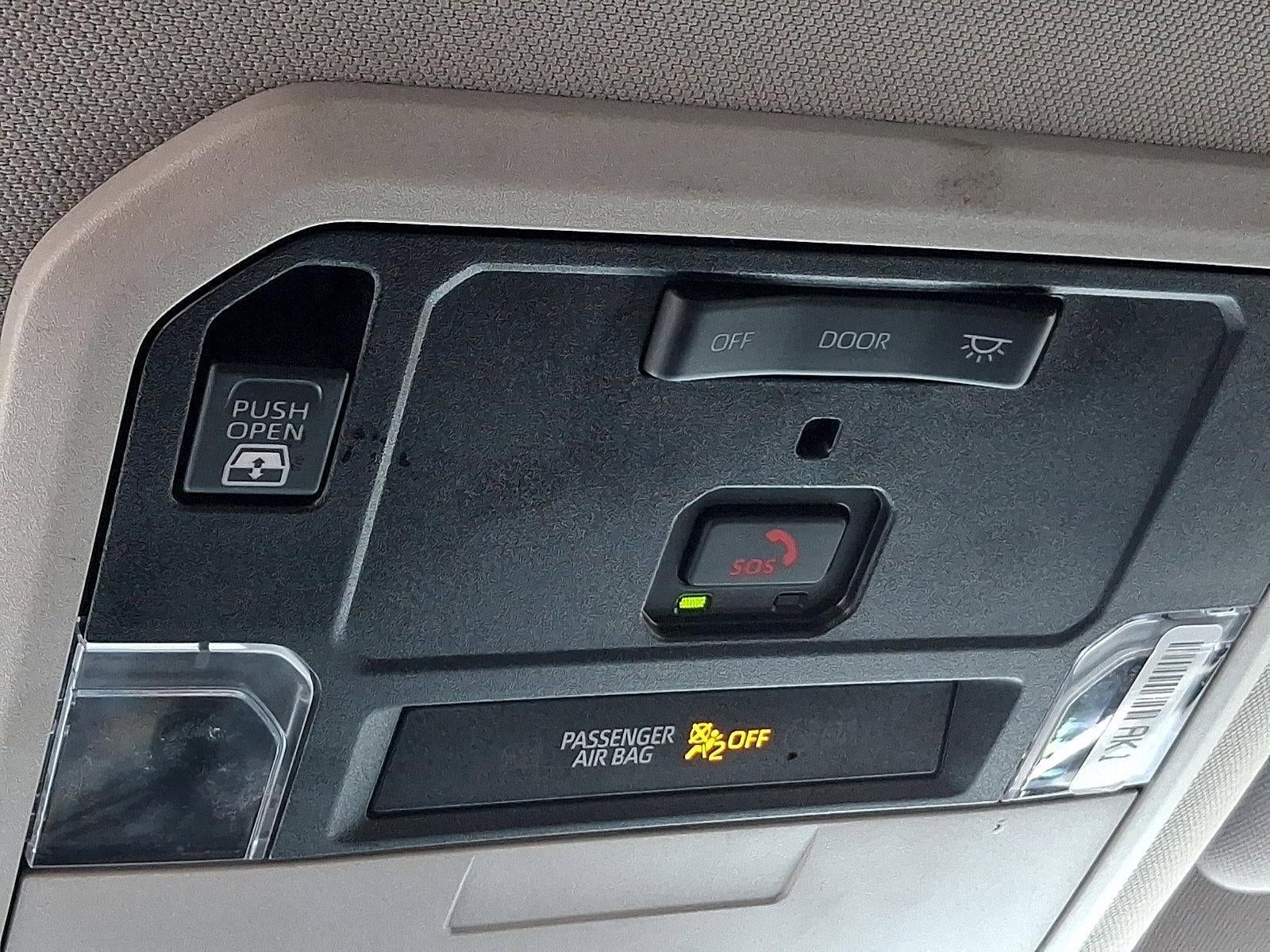 2023 Toyota Tundra 4WD 4WD SR5 CrewMax 5.5' Bed (Natl)