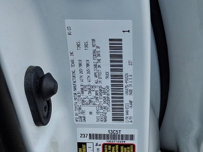 2023 Toyota Tundra 4WD 4WD SR5 CrewMax 5.5' Bed (Natl)