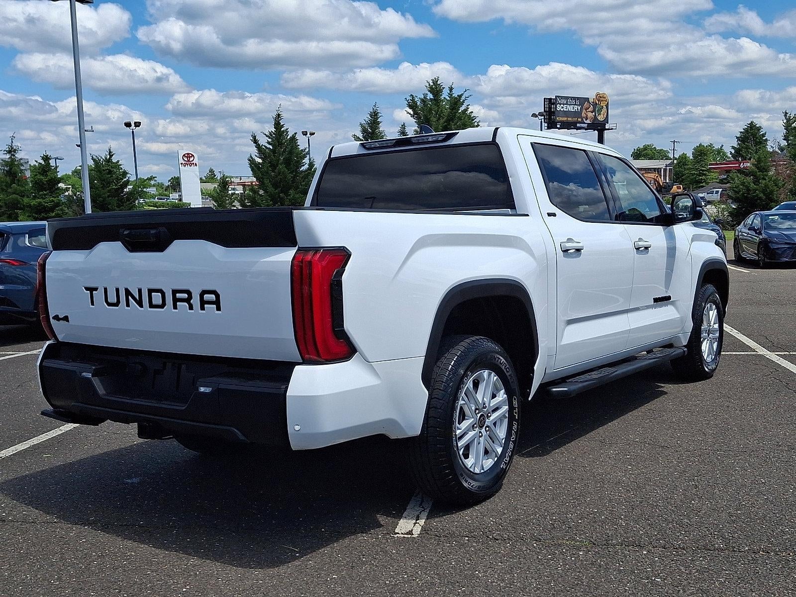2023 Toyota Tundra 4WD 4WD SR5 CrewMax 5.5' Bed (Natl)