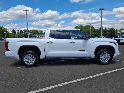2023 Toyota Tundra 4WD 4WD SR5 CrewMax 5.5' Bed (Natl)