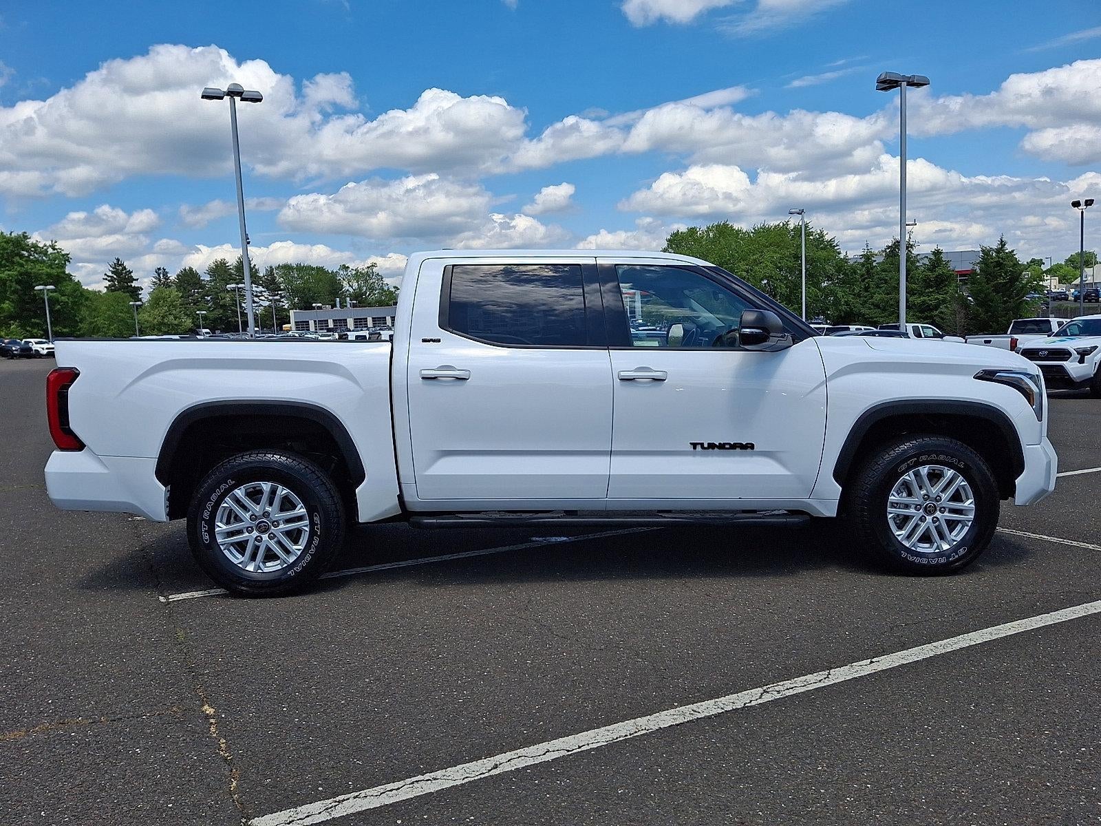 2023 Toyota Tundra 4WD 4WD SR5 CrewMax 5.5' Bed (Natl)