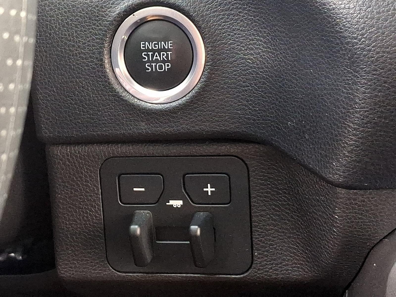 2024 Toyota Tundra 4WD 4WD SR5 CrewMax 5.5' Bed (Natl)