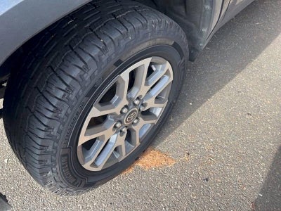 2023 Toyota Tundra 4WD 4WD 1794 Edition CrewMax 5.5' Bed (Natl)