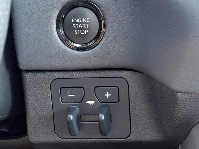 2025 Toyota Tundra 4WD 4WD Platinum CrewMax 5.5' Bed (Natl)